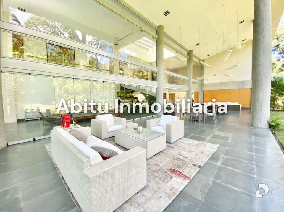 House in Country Club, Caracas – 9