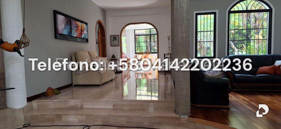 Casa en Los Naranjos (del Cafetal), Caracas – 4