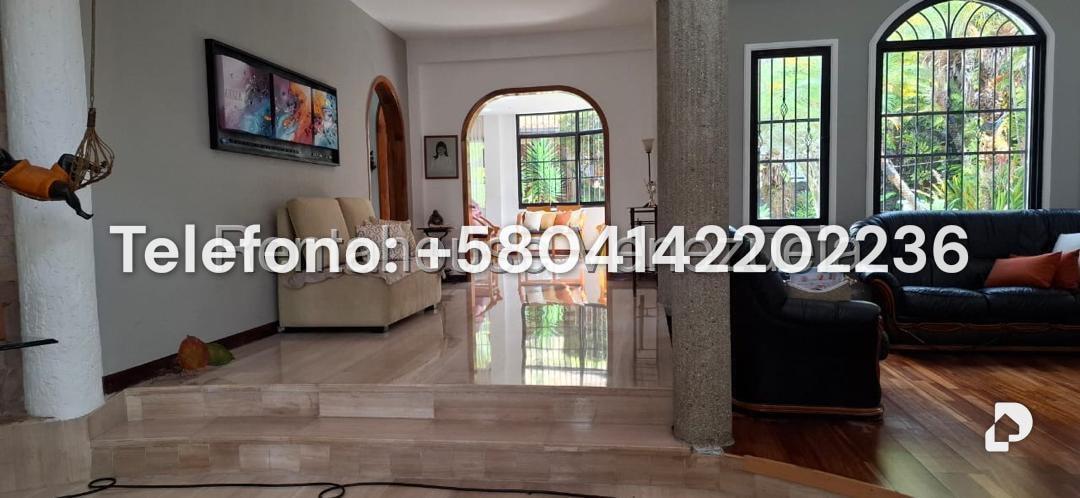 Casa en Los Naranjos (del Cafetal), Caracas – 4