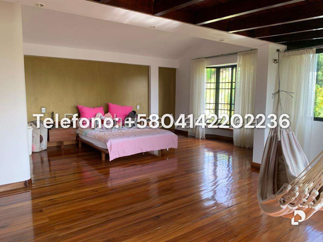Casa en Los Naranjos (del Cafetal), Caracas – 16