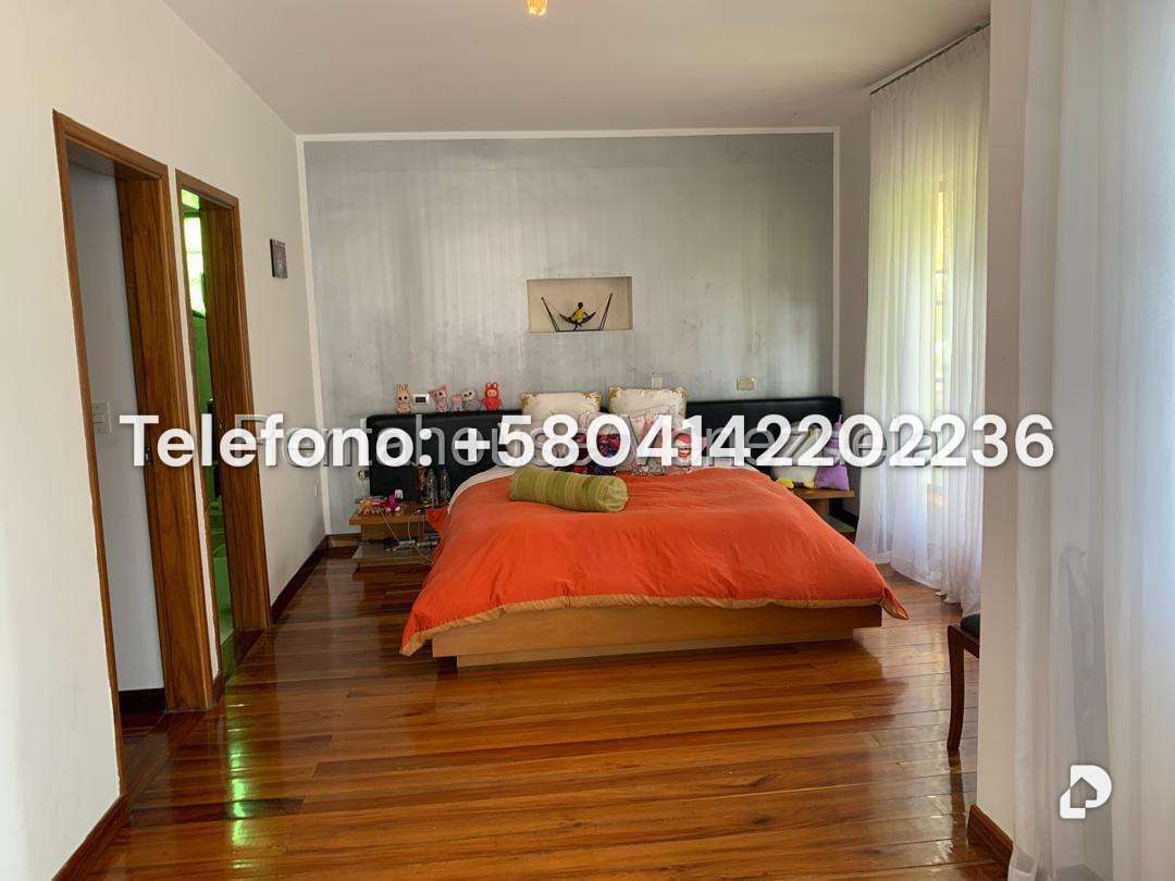 Casa en Los Naranjos (del Cafetal), Caracas – 10