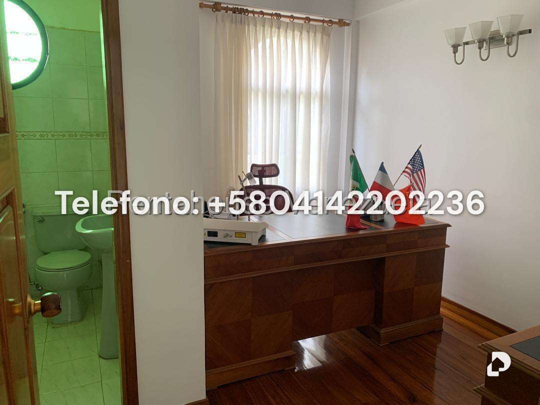Casa en Los Naranjos (del Cafetal), Caracas – 23