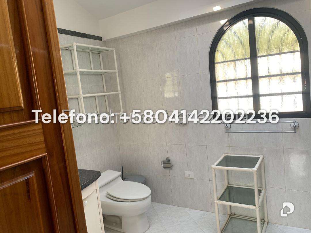Casa en Los Naranjos (del Cafetal), Caracas – 21