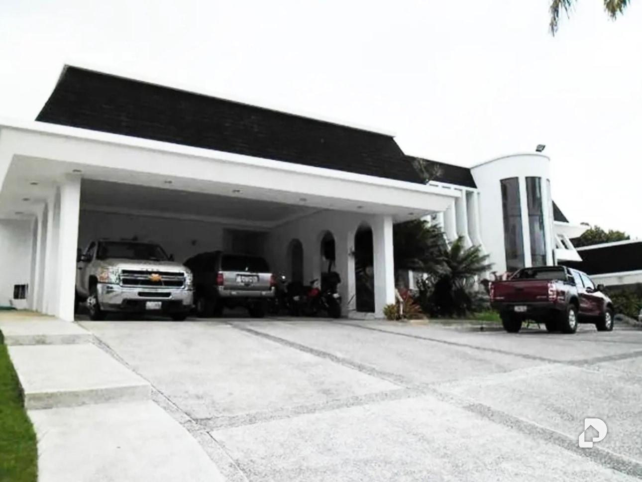 Casa en Lalagunita, Caracas – 5