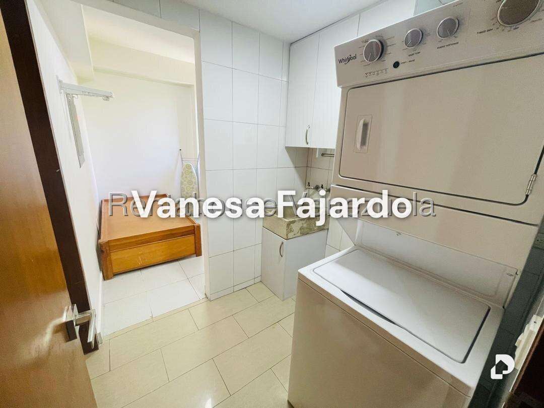 Apartamento en La Castellana, Caracas – 14