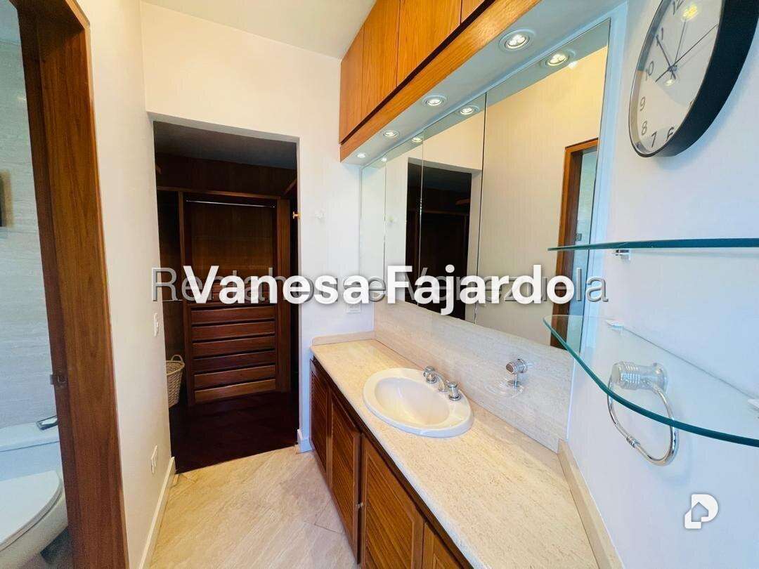 Apartamento en La Castellana, Caracas – 9