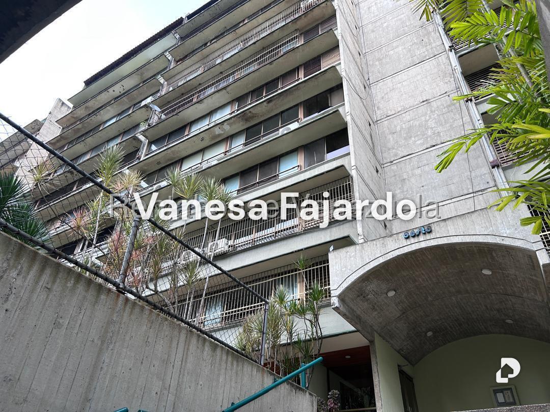 Apartamento en La Tahona, Caracas – 1