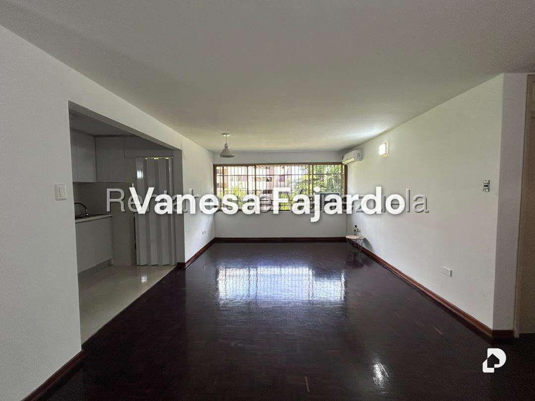 Apartamento en La Tahona, Caracas – 8