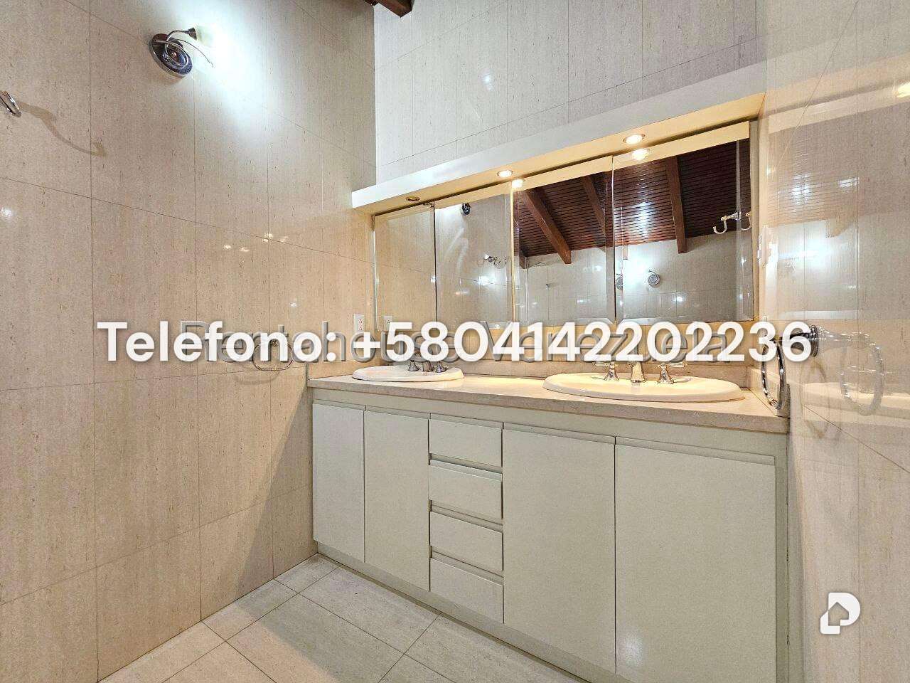Casa en Los Chorros, Caracas – 34