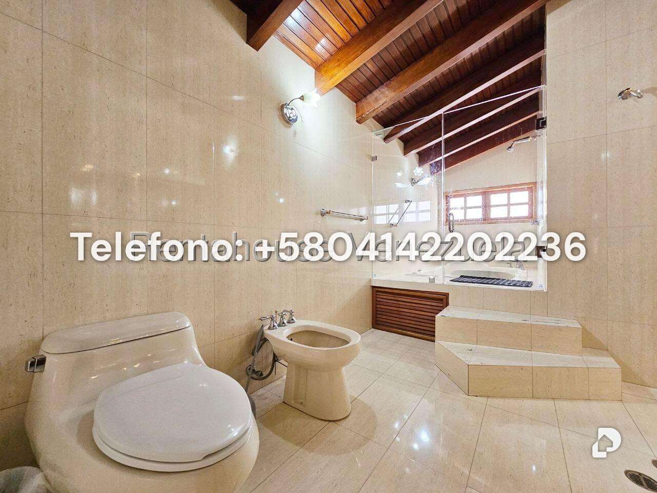 Casa en Los Chorros, Caracas – 33