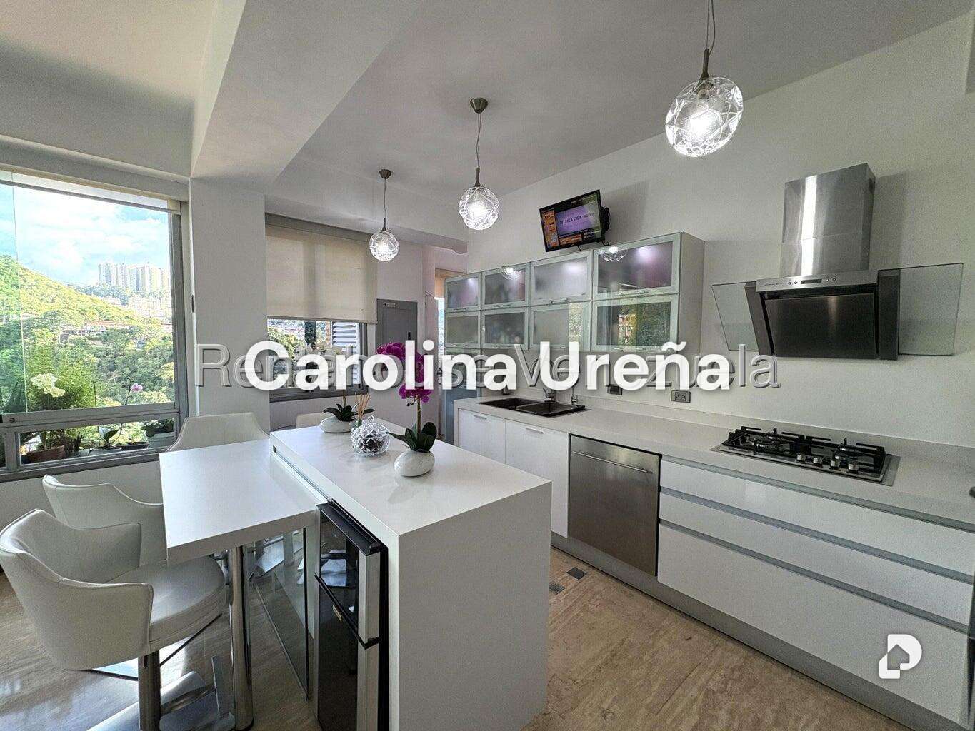 Apartamento en Las Mesetas de Santa Rosa de Lima, Caracas – 5