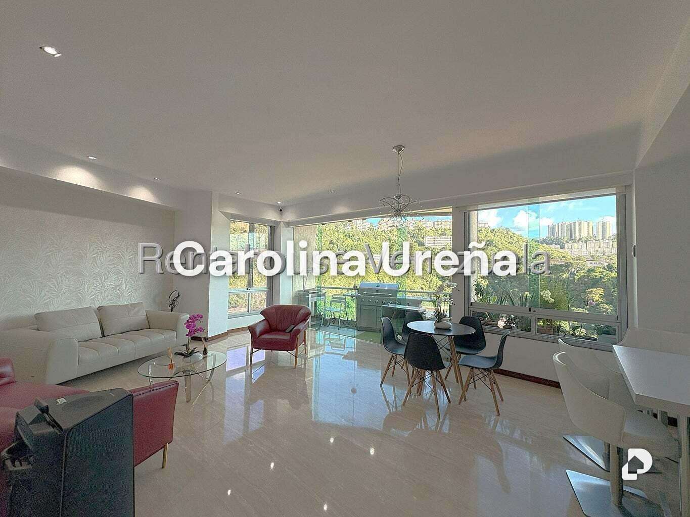 Apartamento en Las Mesetas de Santa Rosa de Lima, Caracas – 3