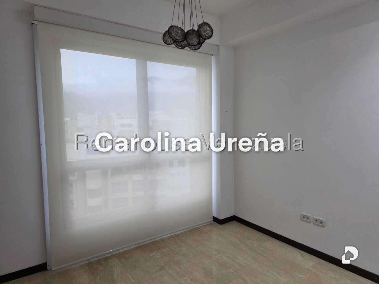 Apartamento en Las Mesetas de Santa Rosa de Lima, Caracas – 17