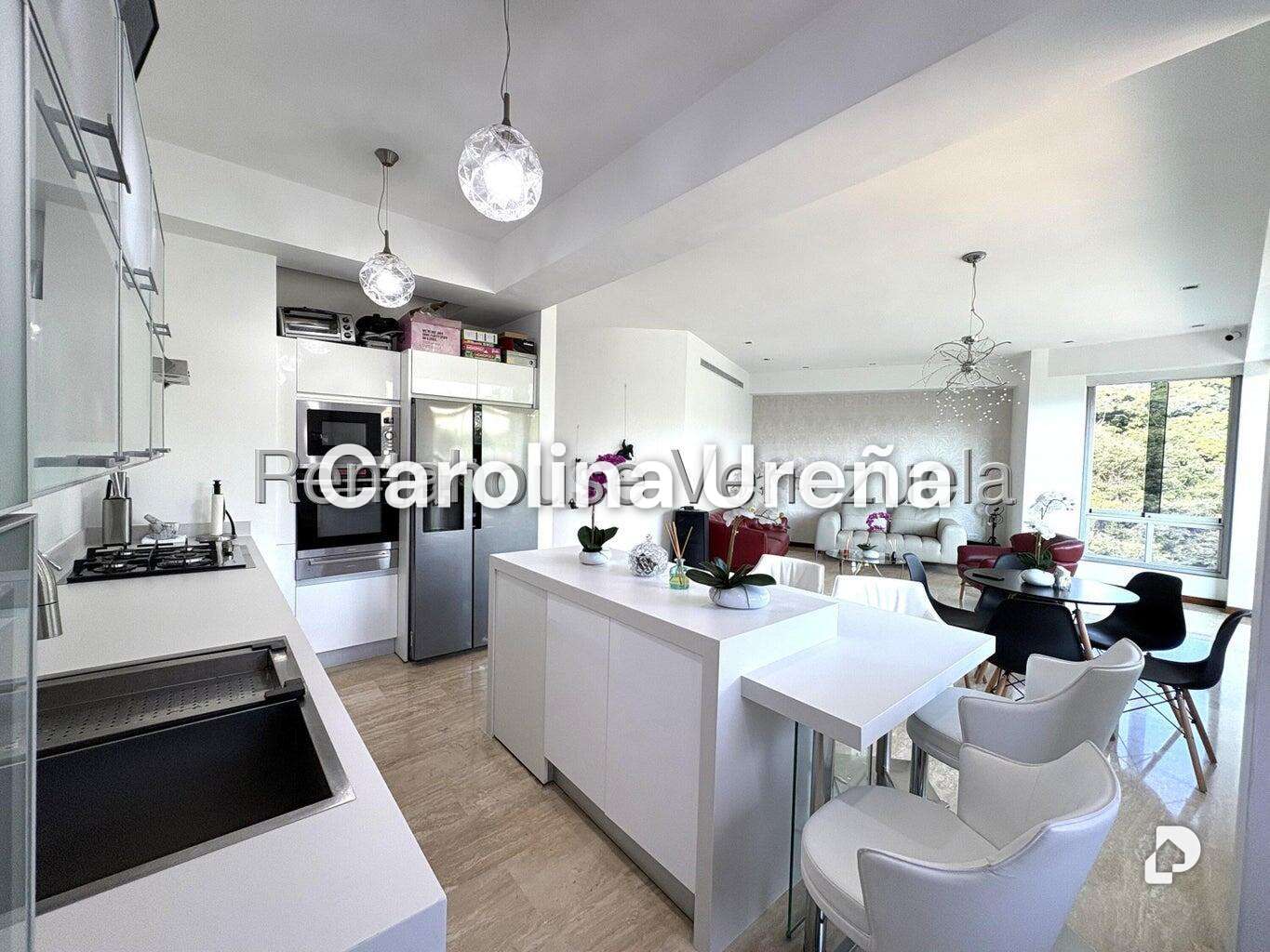 Apartamento en Las Mesetas de Santa Rosa de Lima, Caracas – 7
