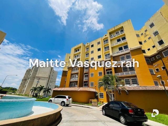 Apartamento en Residencia Los Roques, Turmero – 1