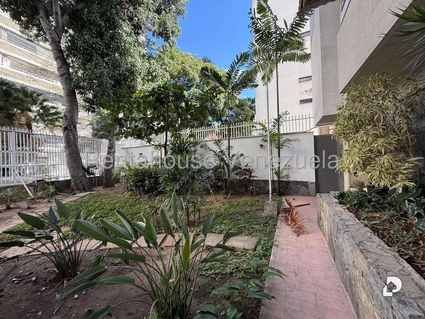 Apartamento en La Florida, Caracas – 20
