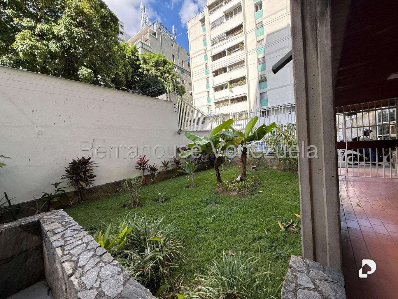 Apartamento en La Florida, Caracas – 22