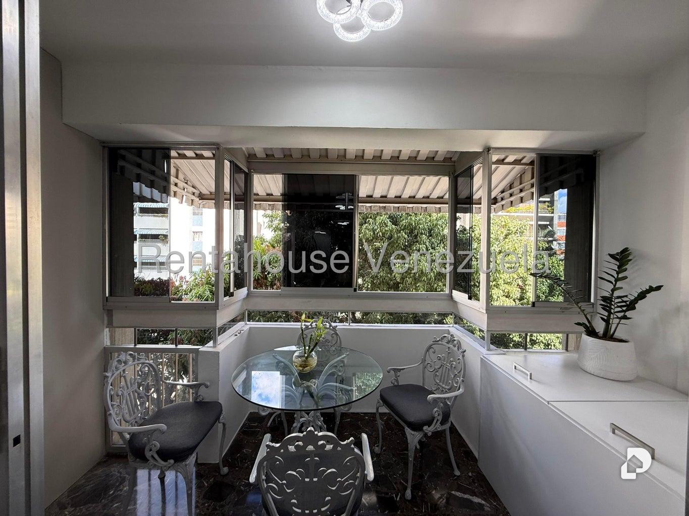 Apartamento en La Florida, Caracas – 3