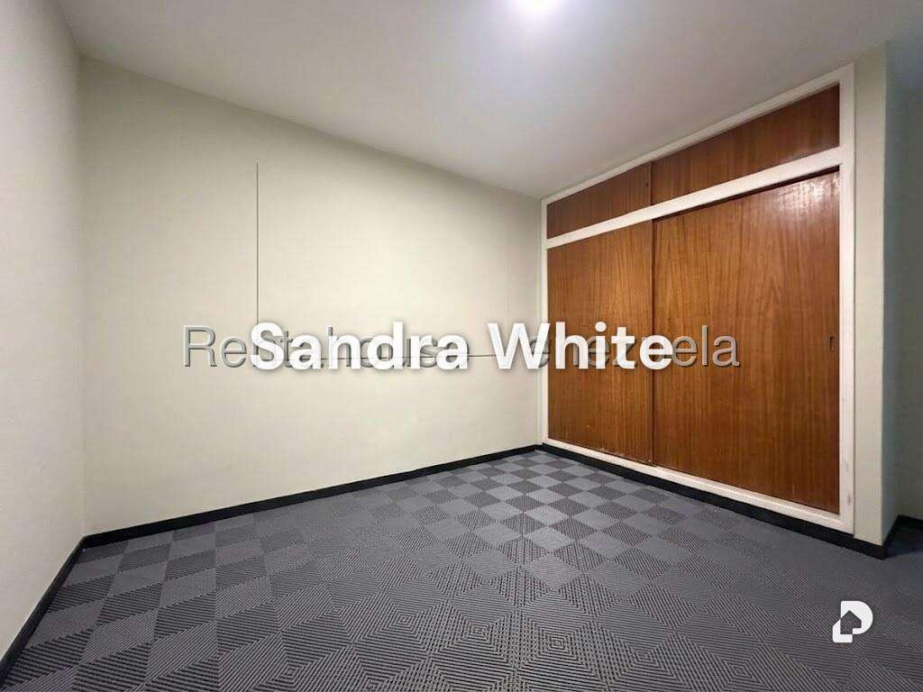 Casa en La California Norte 27-4413, Caracas – 13