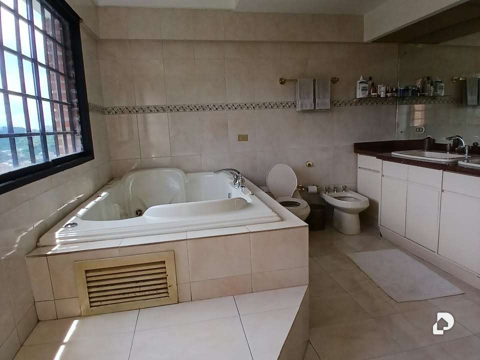 Penthouse en Colinas de Valle Arriba, Caracas – 23