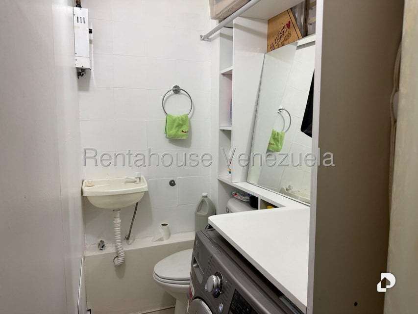 Apartamento en Colinas de La Tahona, Caracas – 3