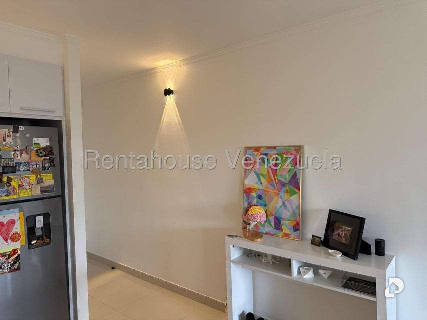 Apartamento en Colinas de La Tahona, Caracas – 2