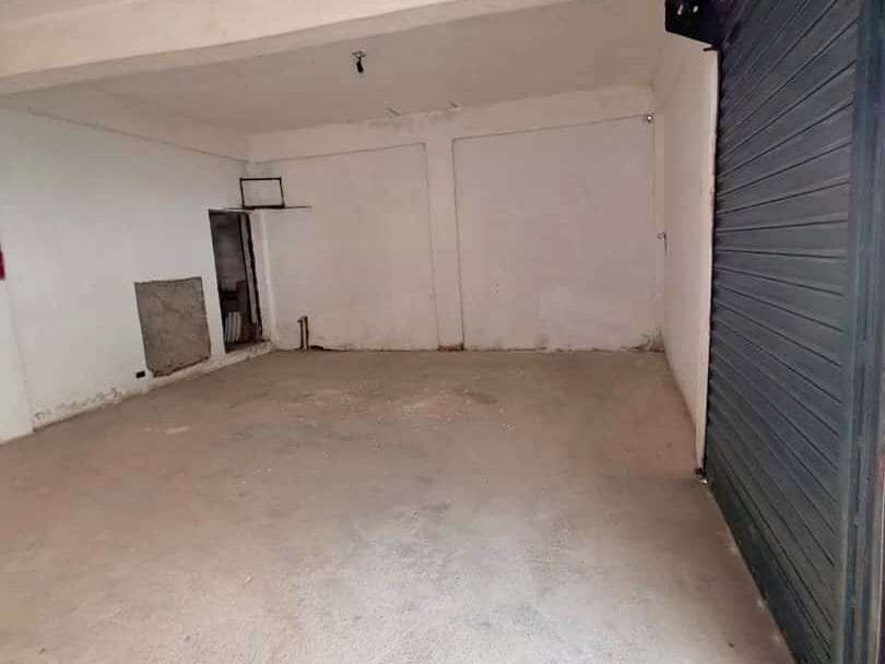 Local comercial en Los Teques - 1