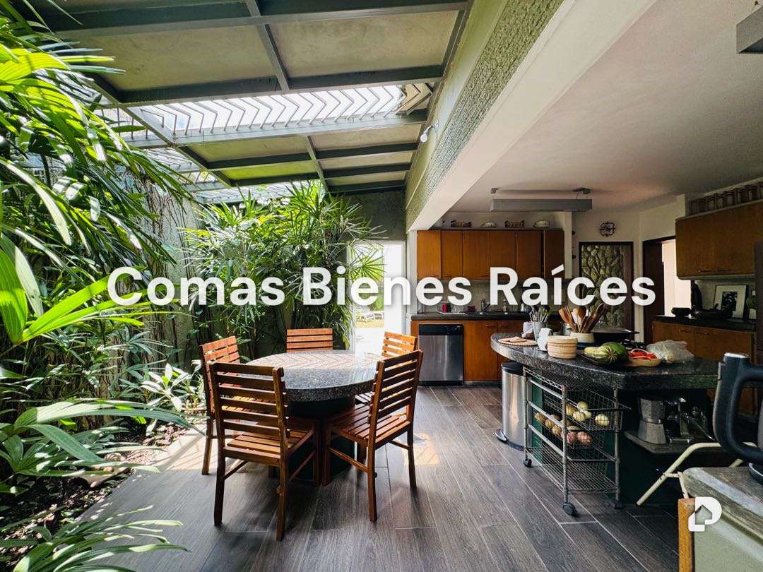 House in Altamira, Caracas – 13