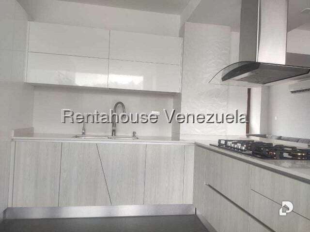 Penthouse en Santa Paula, Caracas – 2