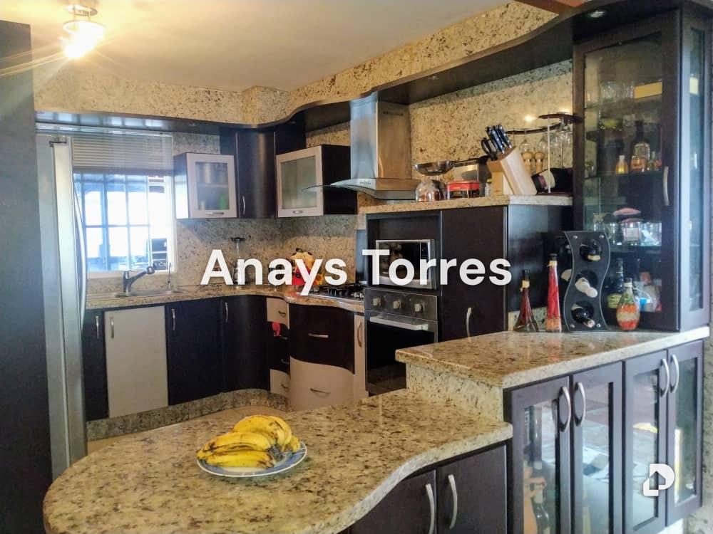House in Colinas de Carrizal, Altos Mirandinos – 1