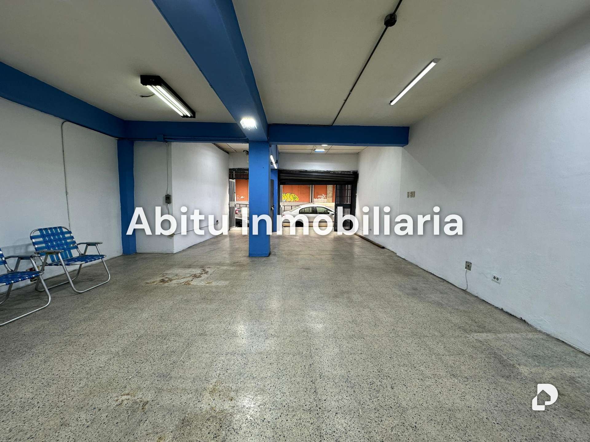 Local comercial en Av. Panteón, Caracas – 2