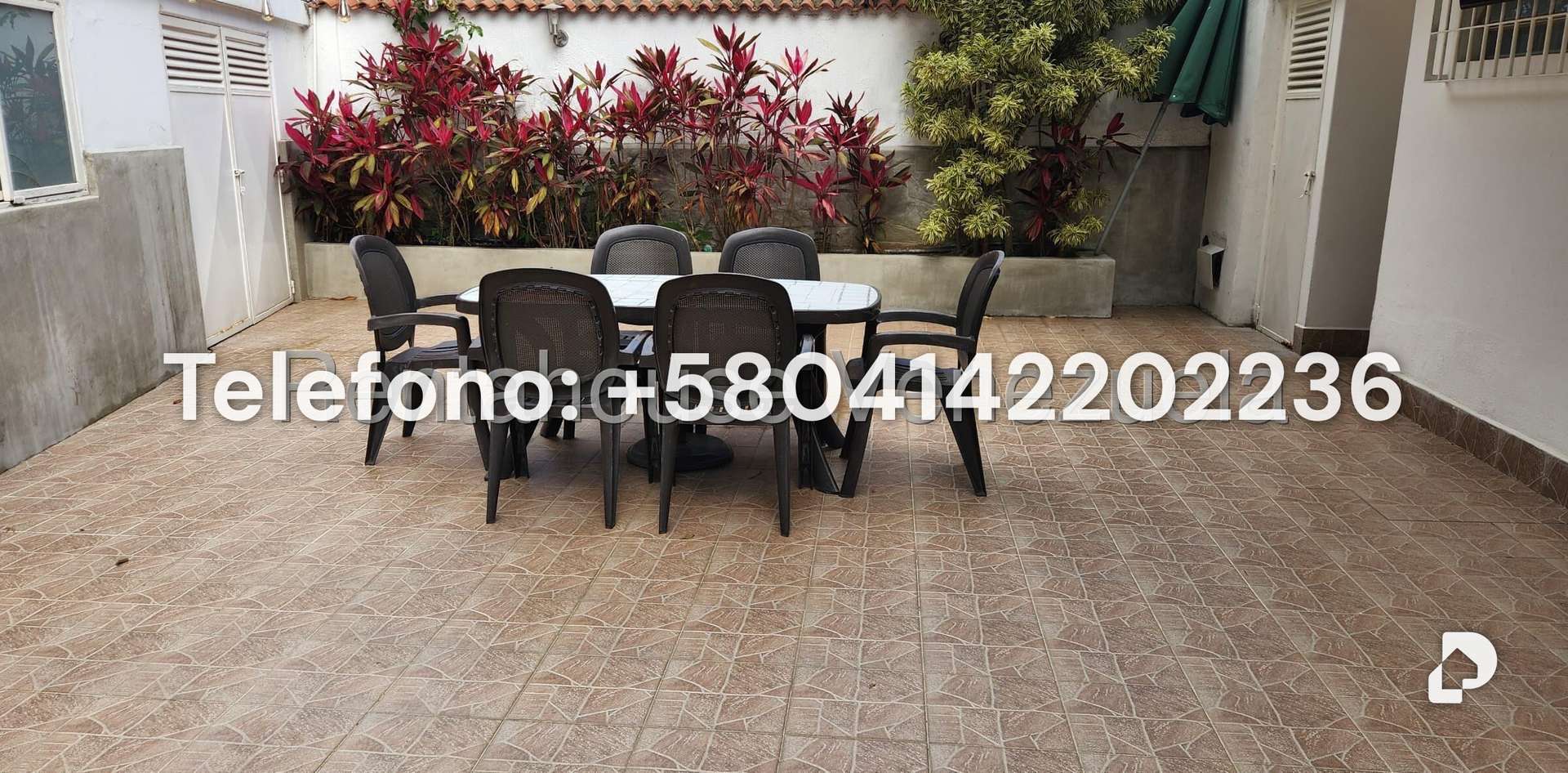 Casa en Alto Prado, Caracas – 23