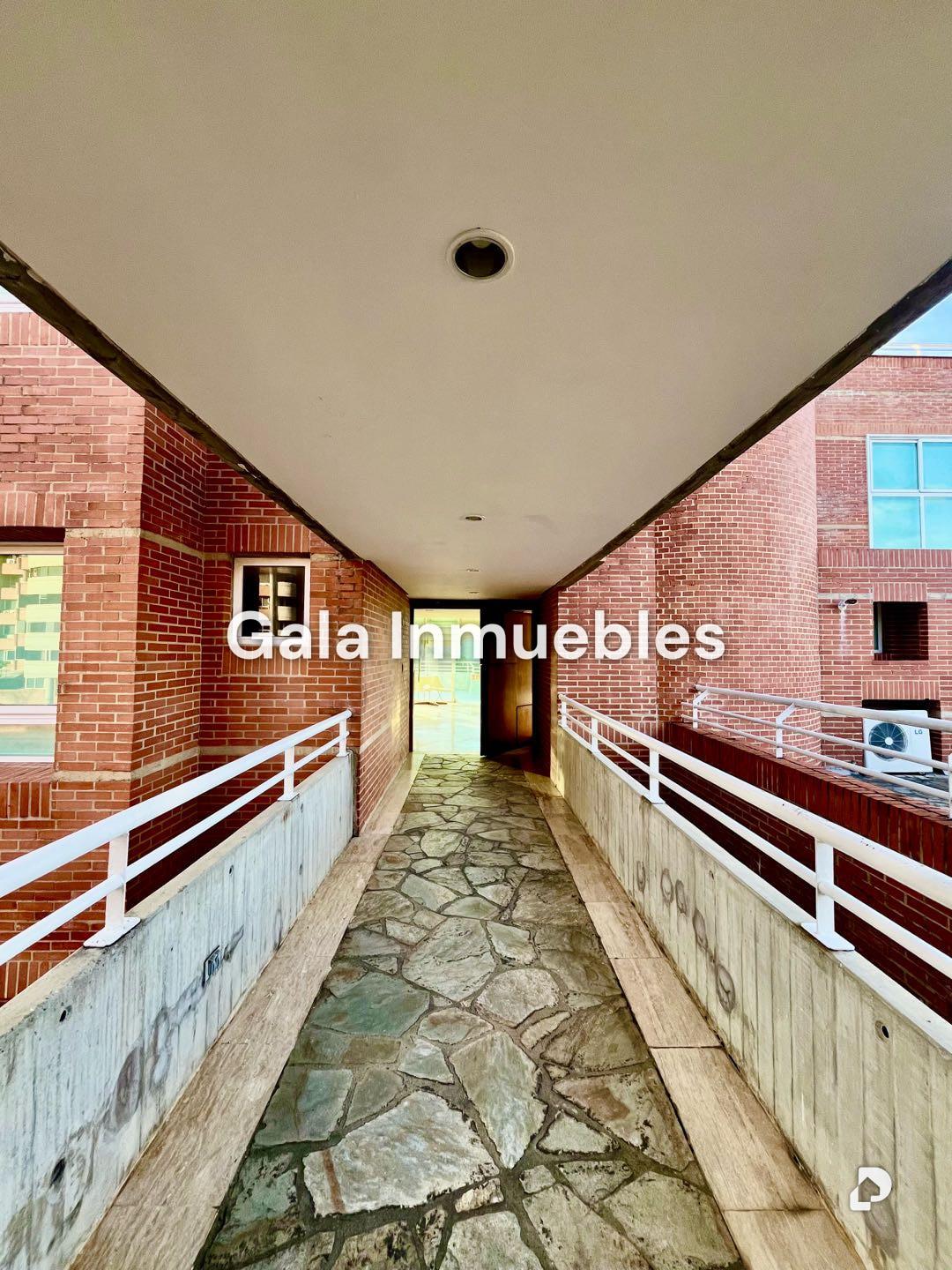 Apartamento en El Solar de El Hatillo, Caracas – 2