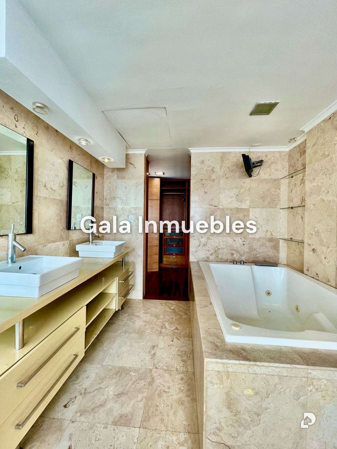 Apartamento en El Solar de El Hatillo, Caracas – 22