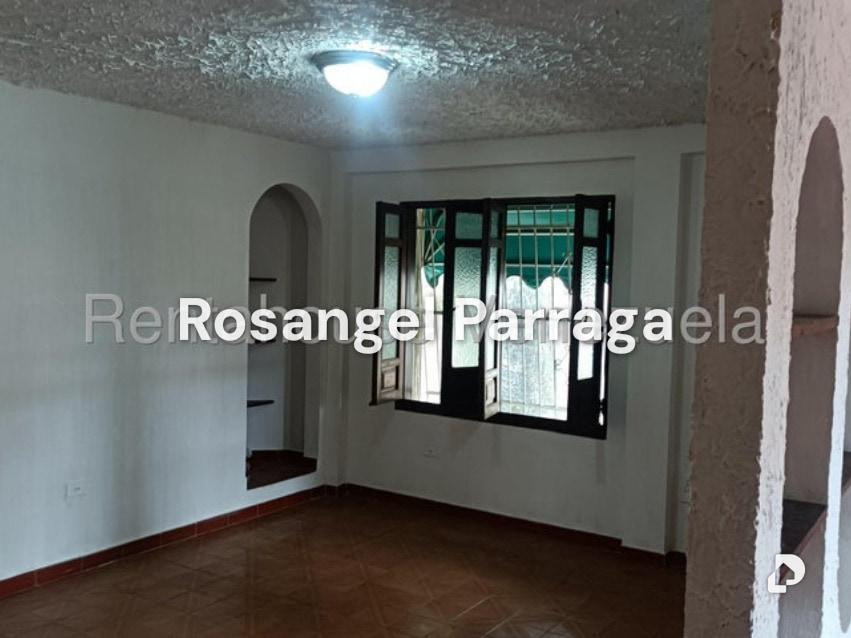 Casa en La Trigaleña, Valencia – 4