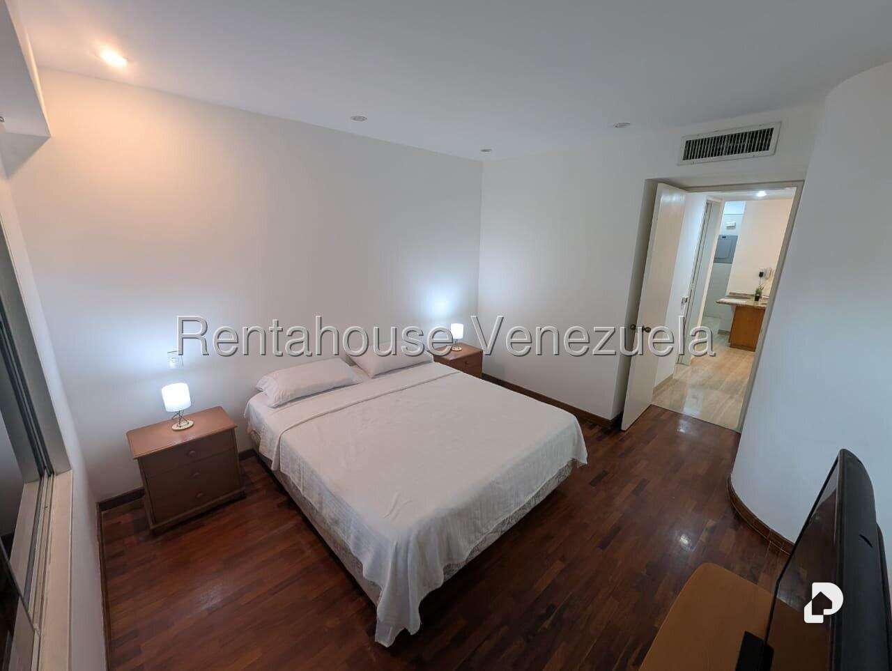 Apartamento en Campo Alegre, Caracas – 8