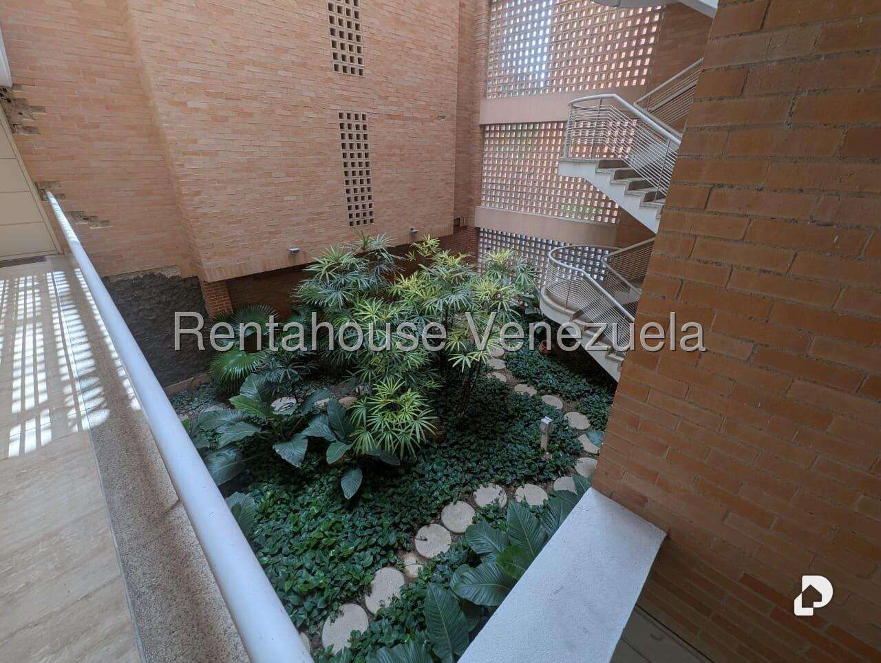 Apartamento en Campo Alegre, Caracas – 15