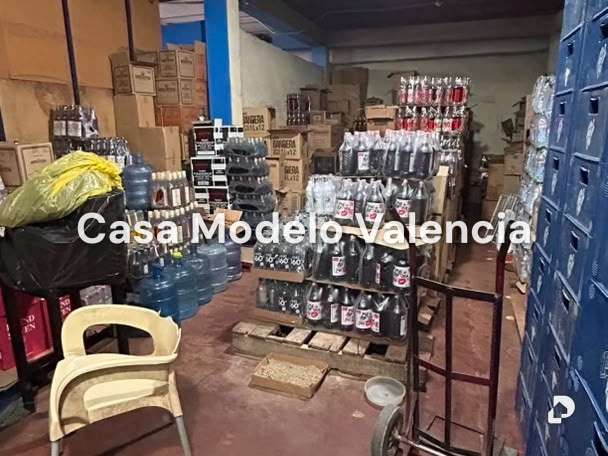 Local comercial en Tinaco – 2