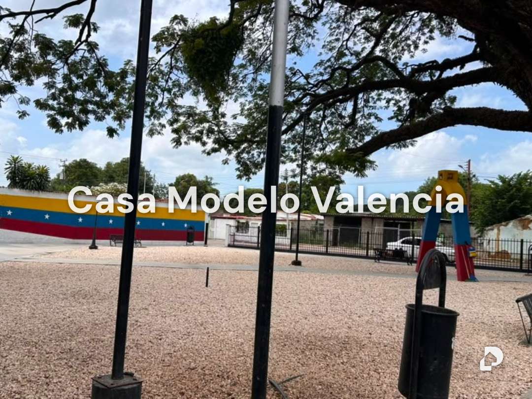 Local comercial en Tinaco – 16