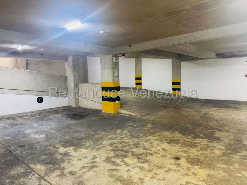 Apartamento en Los Naranjos de las Mercedes, Caracas