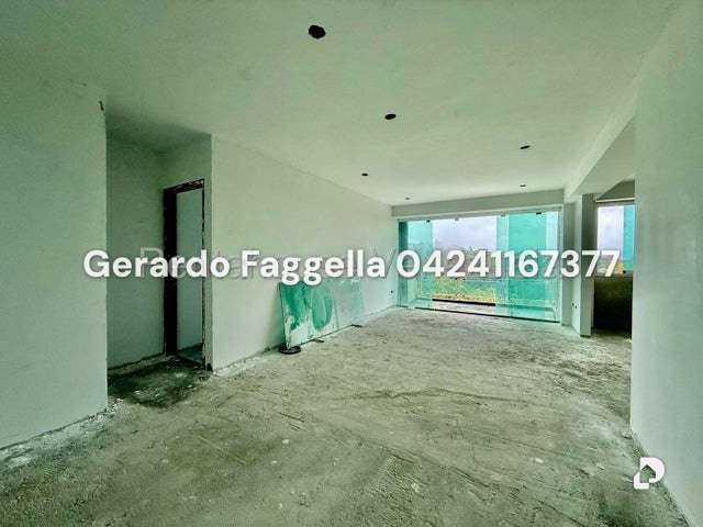Apartamento en La Lagunita, Caracas – 2