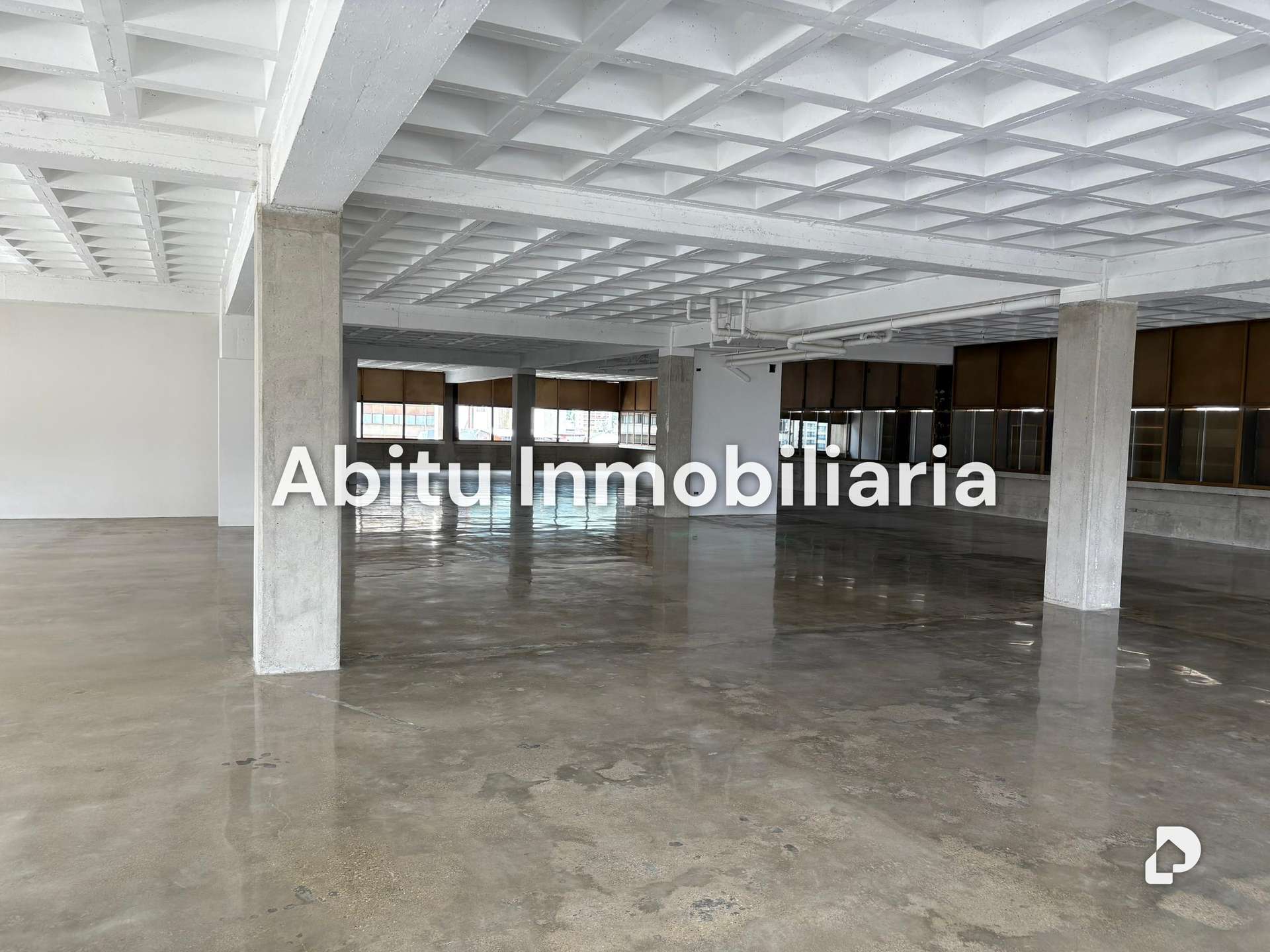 Oficina en Los Palos Grandes, Caracas – 6