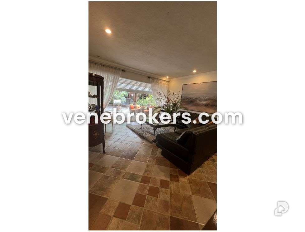 Apartamento en La Florida, Caracas – 10
