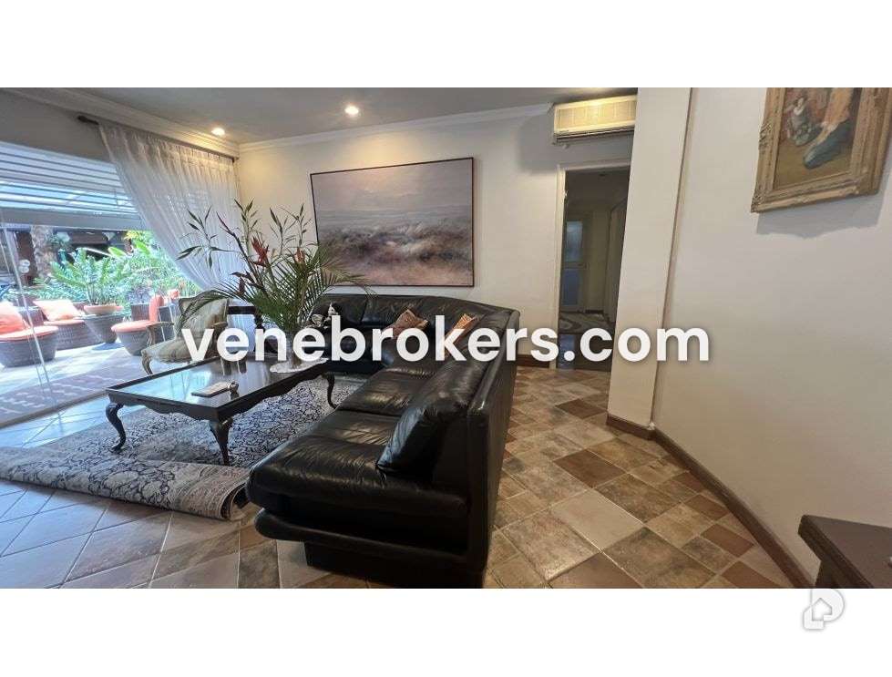 Apartamento en La Florida, Caracas – 14