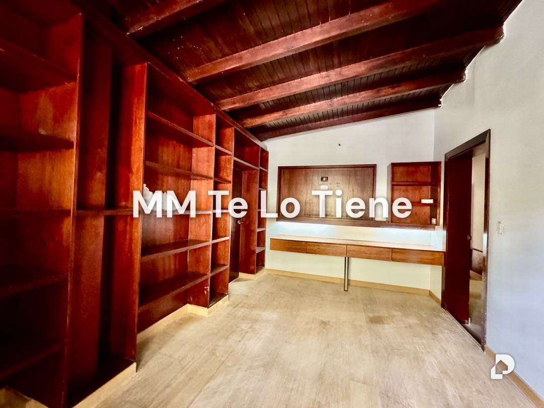 Casa en Oripoto, Caracas – 16
