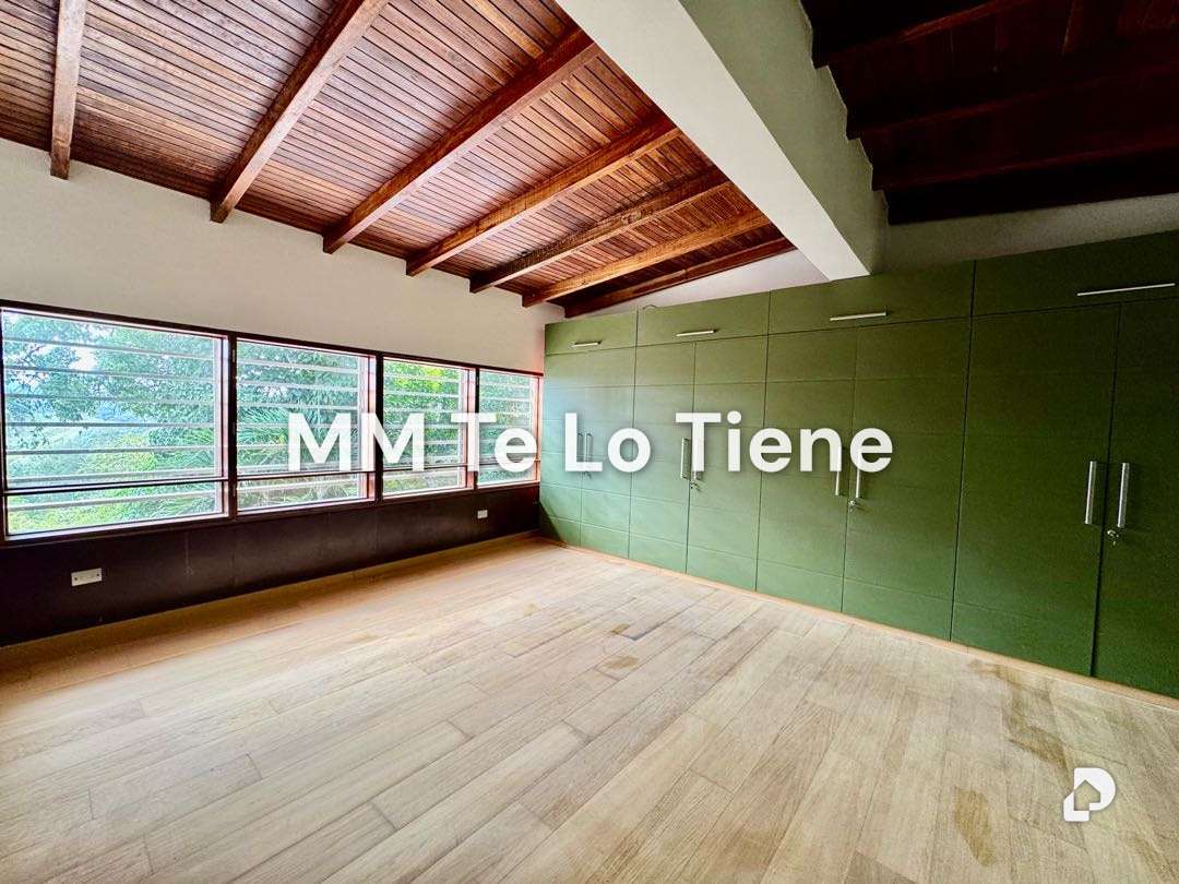 Casa en Oripoto, Caracas – 21