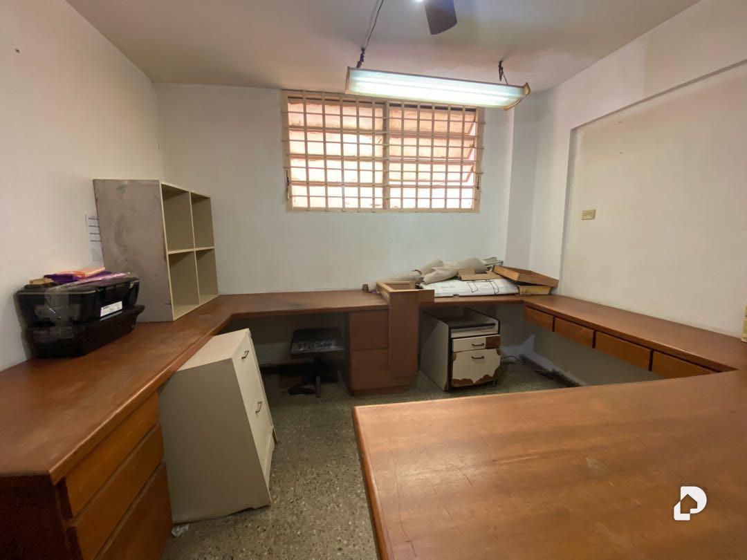 Office in Altamira, Caracas – 5