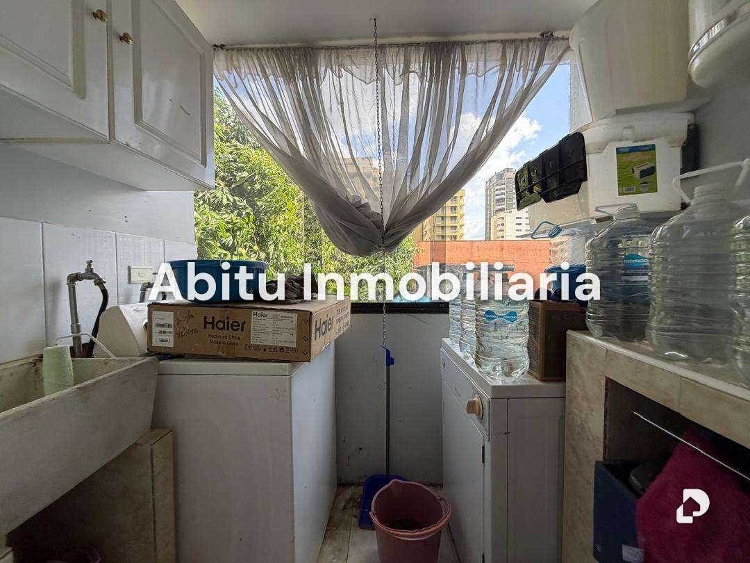 Apartamento en Los Palos Grandes, Caracas – 6