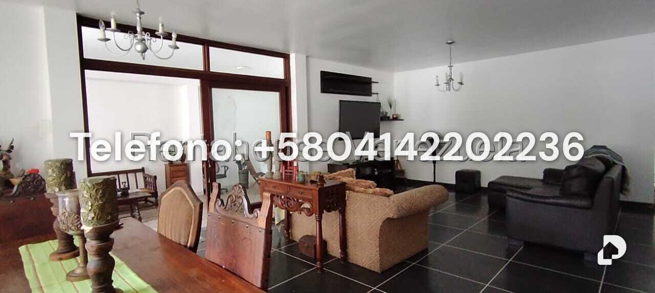 Casa en Los Chorros, Caracas – 5