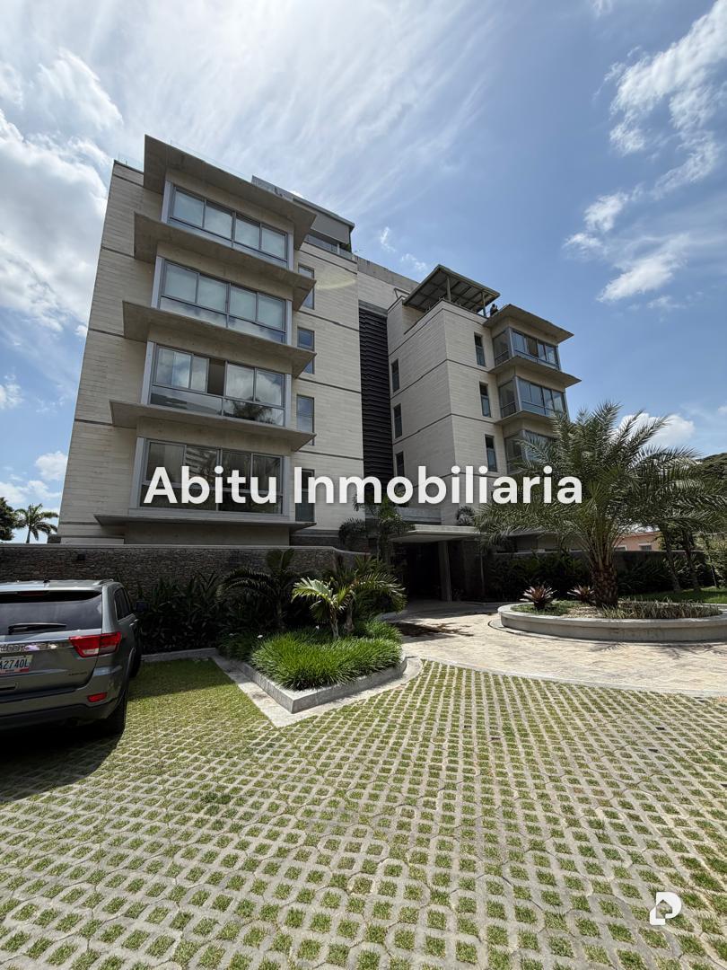 Apartamento en Altamira, Caracas – 4